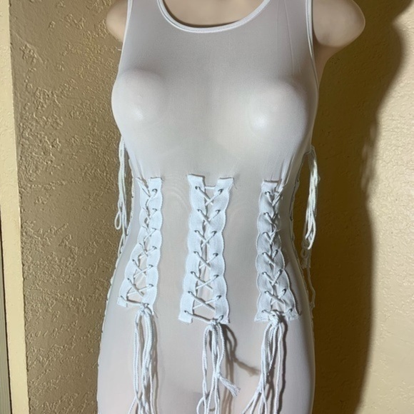 HIGH SLIT DRESS - Picture 2 of 11